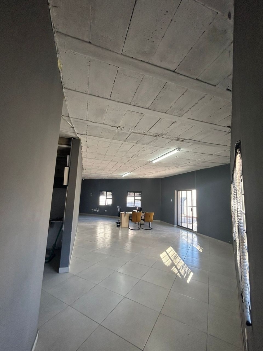 To Let commercial Property for Rent in Vredenburg Western Cape